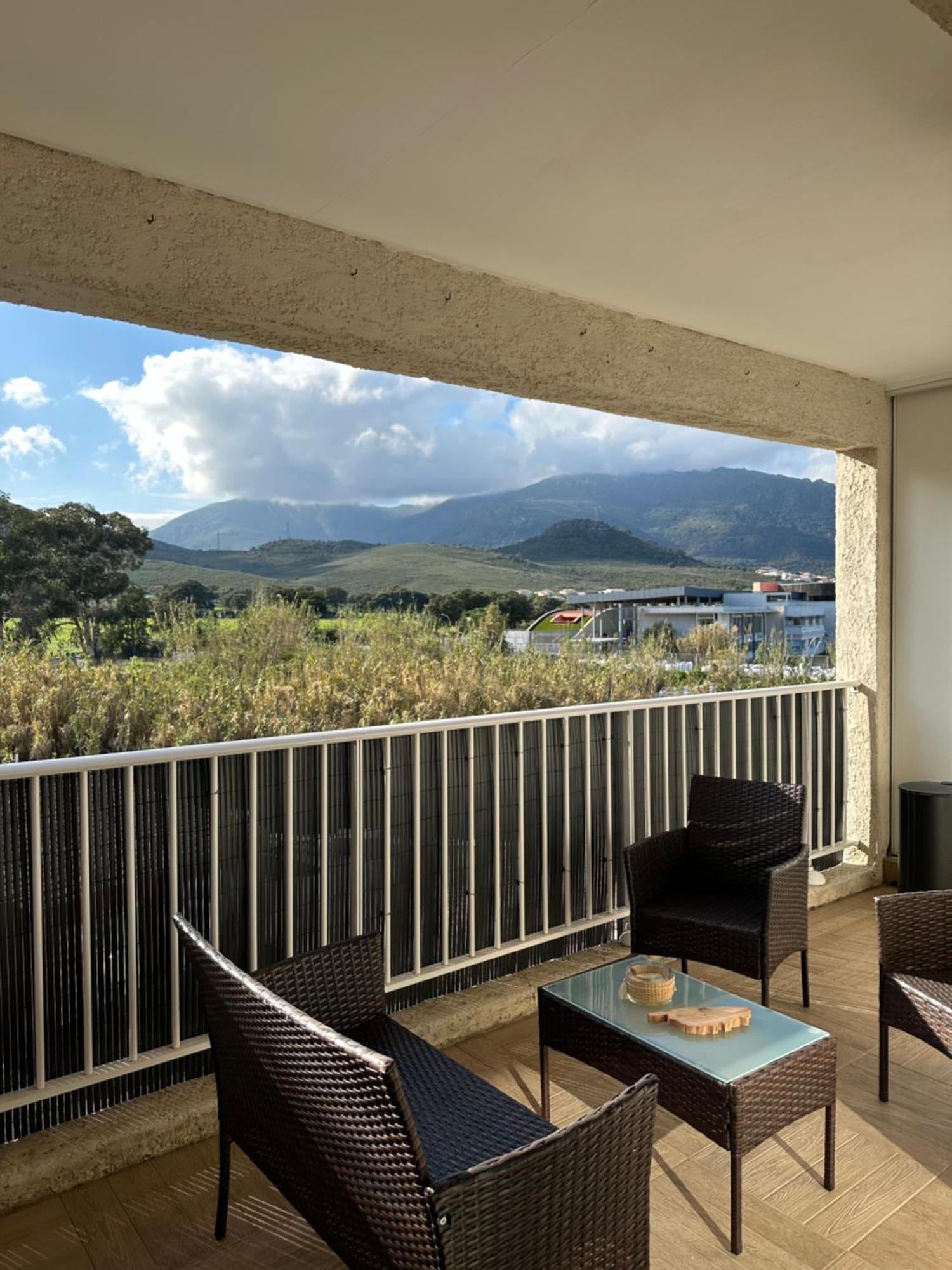 Appartement T2 - Vue Montagne 比古里亚 外观 照片